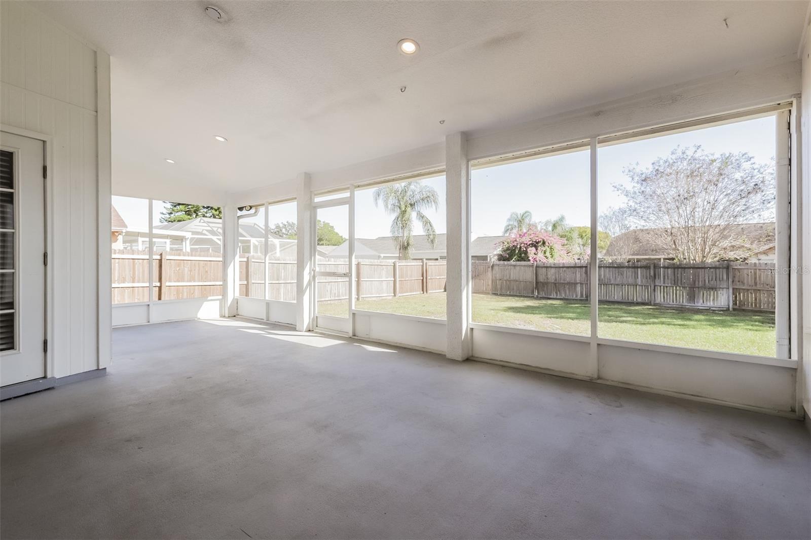 Image 14 of 15 For 5238 Montserrat Court