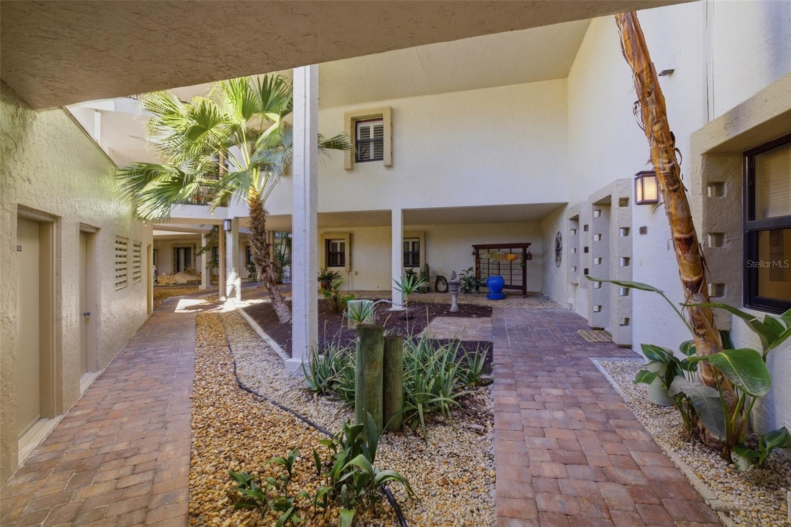 Image 37 of 53 For 3270 Southshore Drive 72a