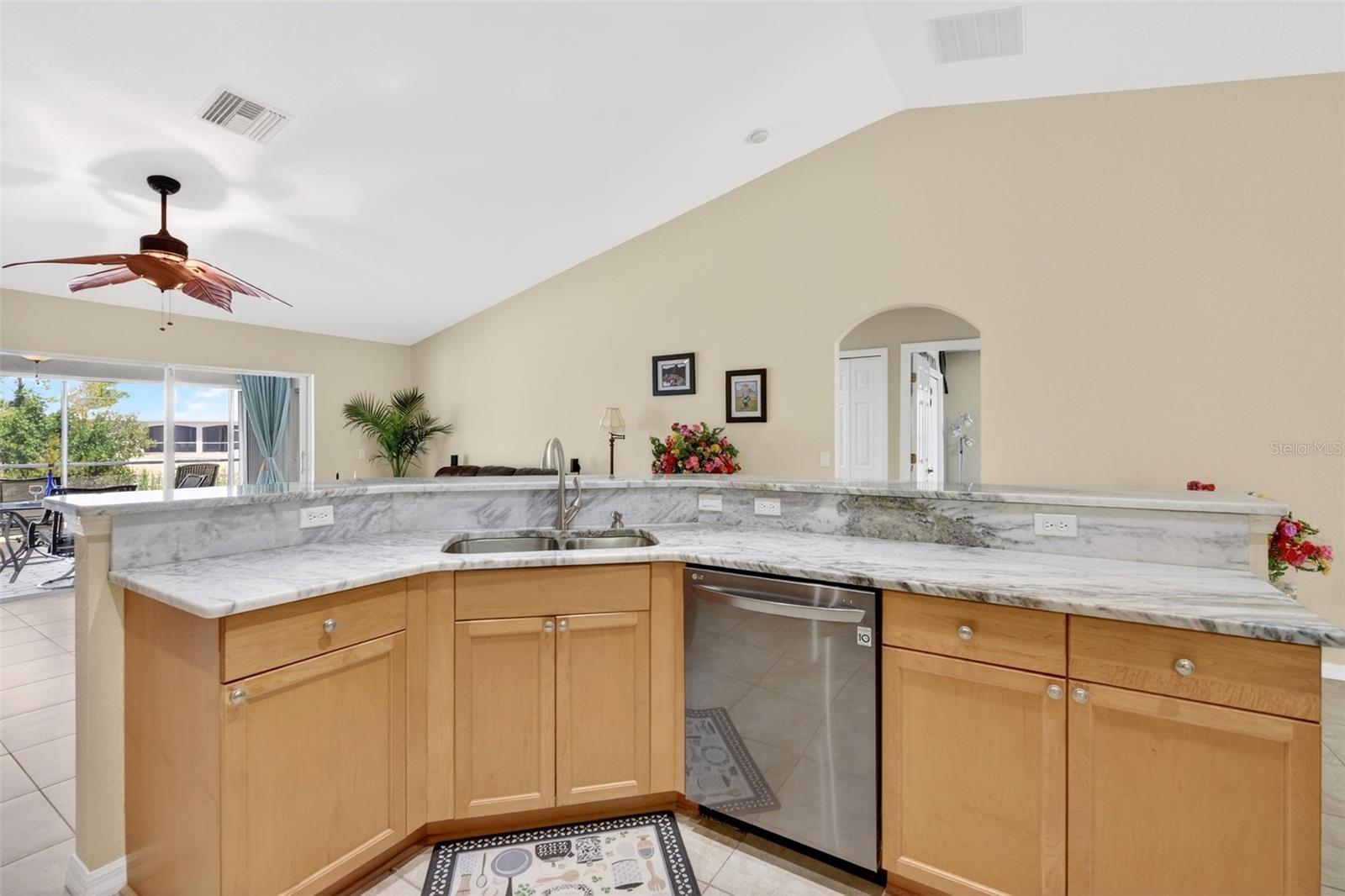 Image 10 of 90 For 15144 Hennipen Circle