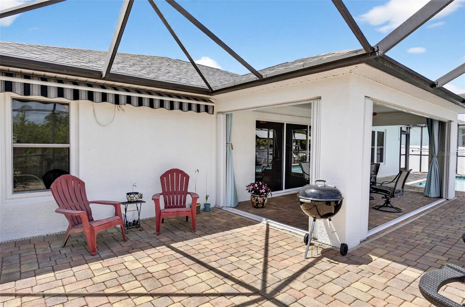 Image 30 of 90 For 15144 Hennipen Circle