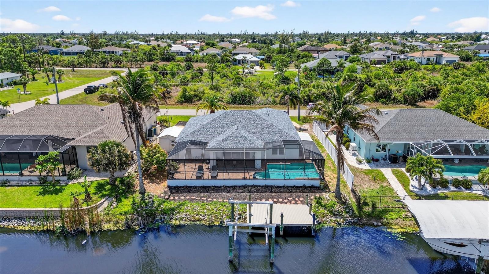 Image 56 of 90 For 15144 Hennipen Circle