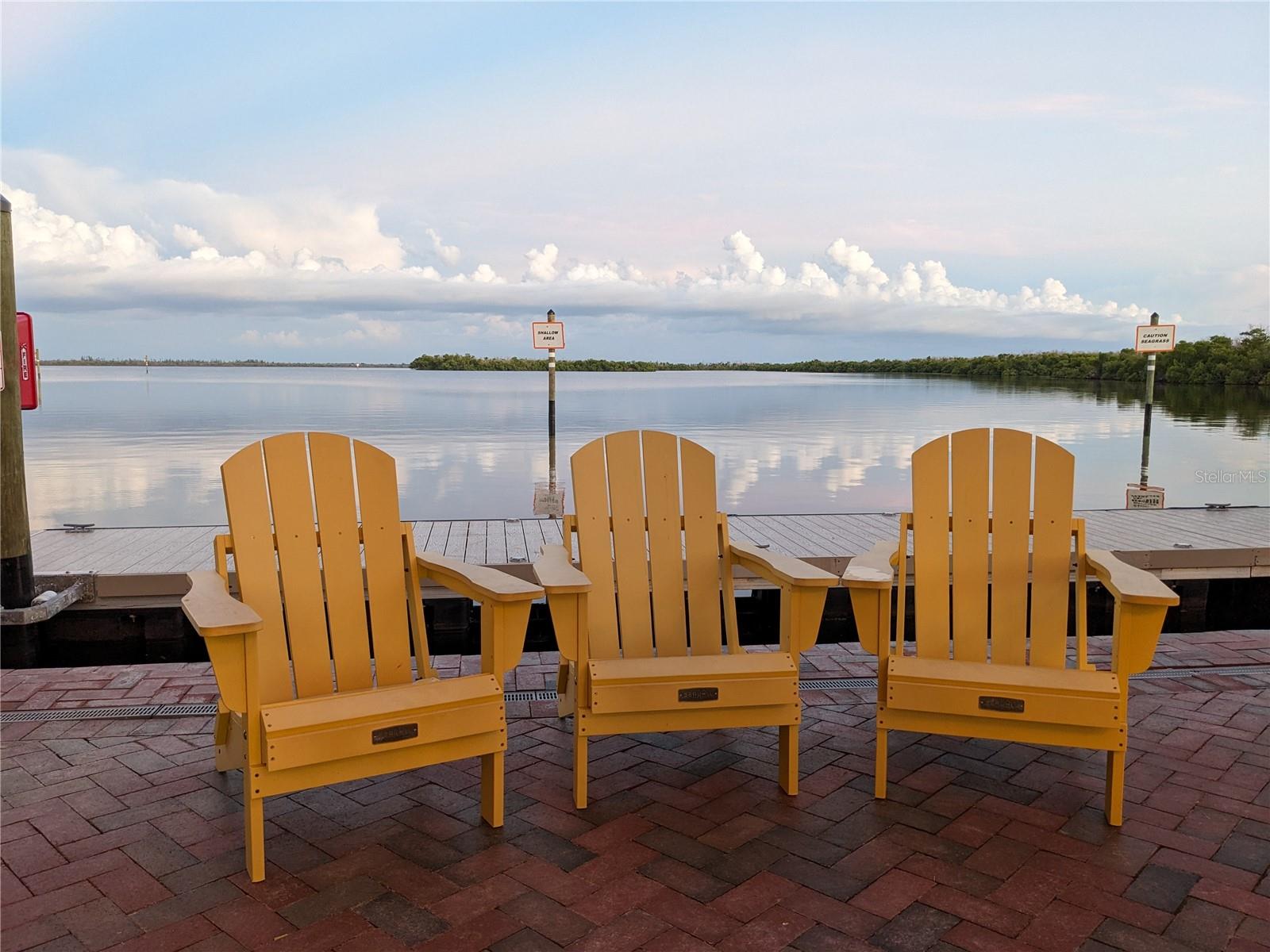 Image 82 of 90 For 15144 Hennipen Circle