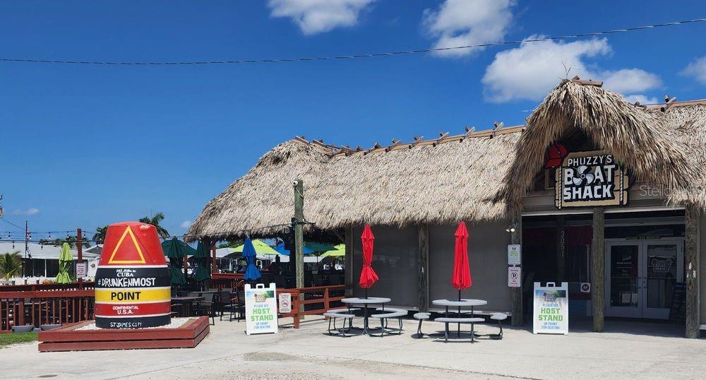 Image 86 of 90 For 15144 Hennipen Circle