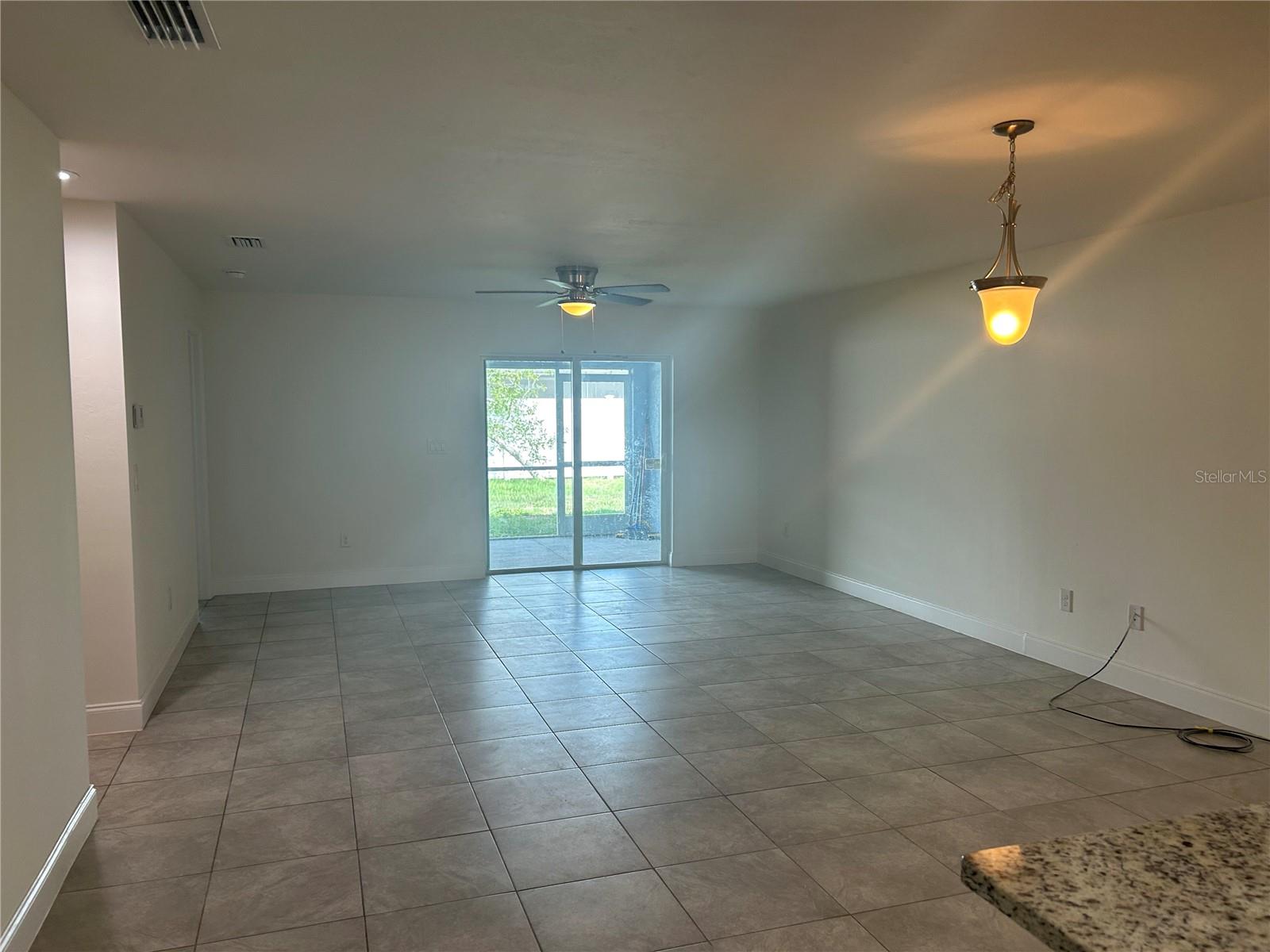 Image 3 of 13 For 8501 Agate Street