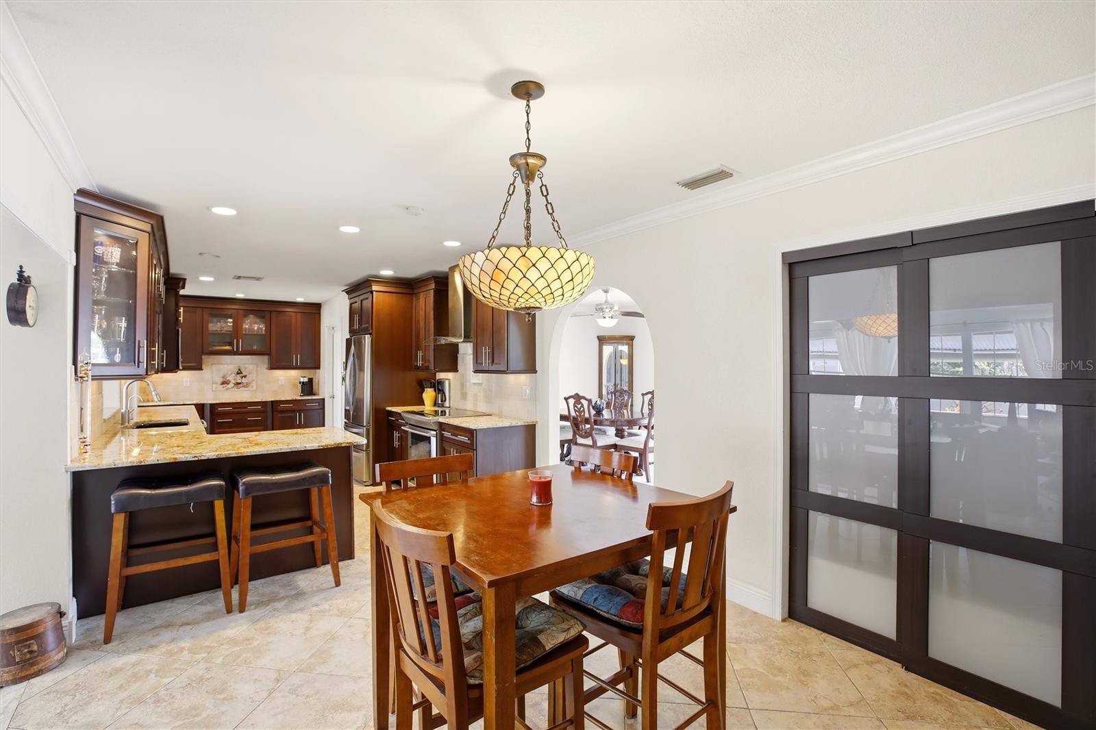 Image 12 of 35 For 361 Wherley Avenue Se