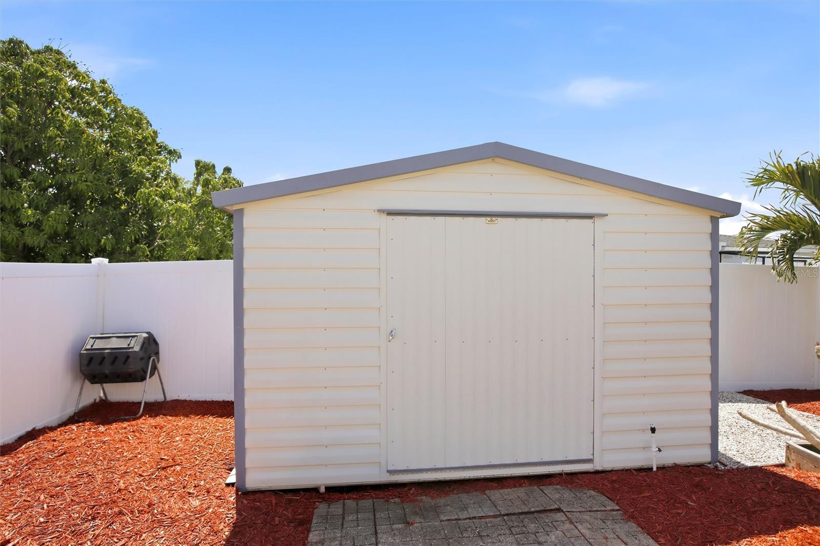 Image 26 of 35 For 361 Wherley Avenue Se