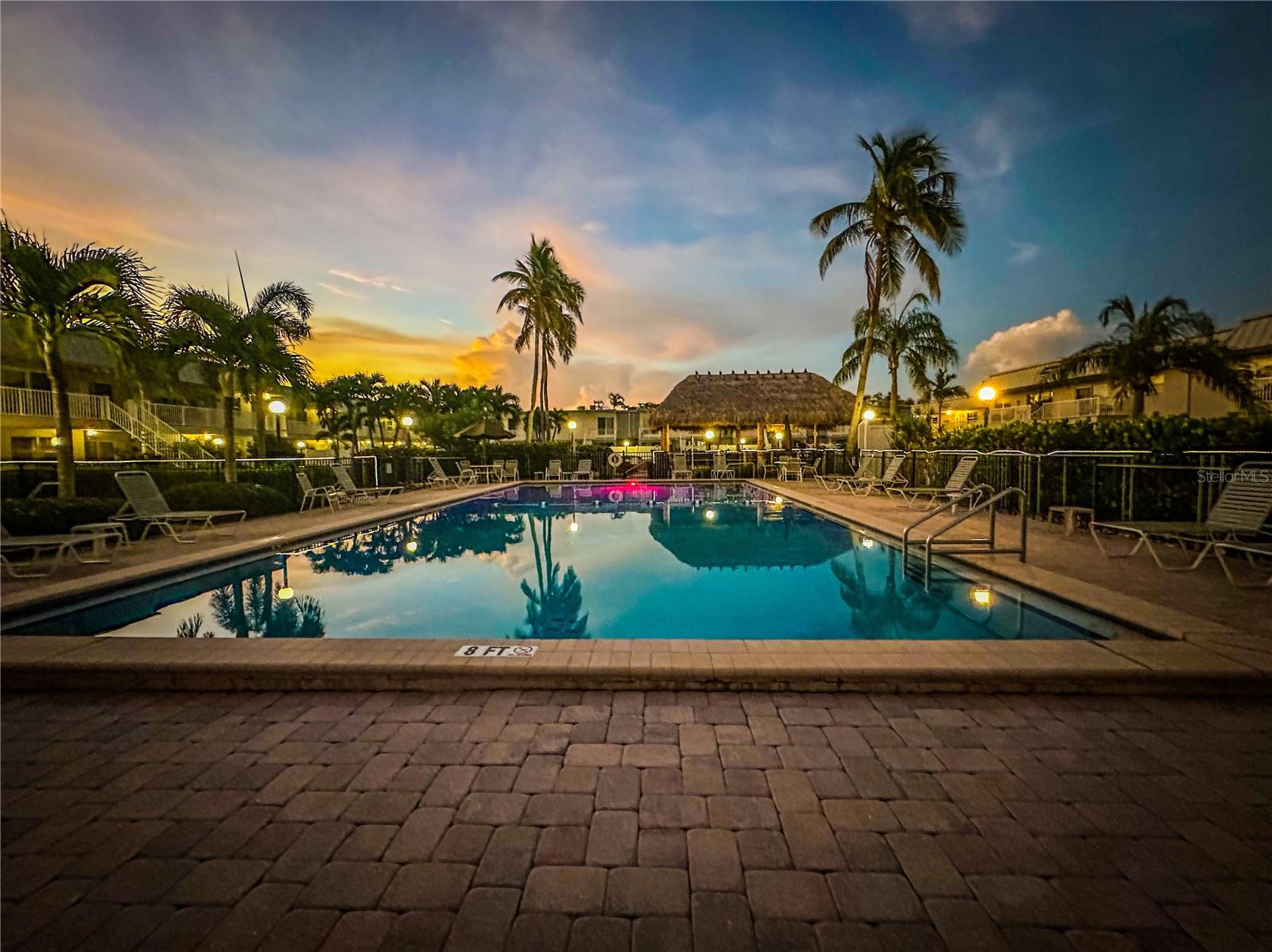 Image 11 of 33 For 6777 Winkler Road A236