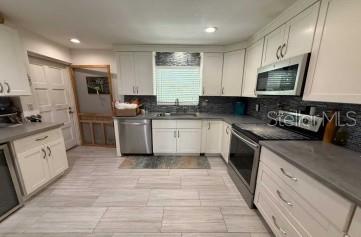 Image 4 of 33 For 6777 Winkler Road A236