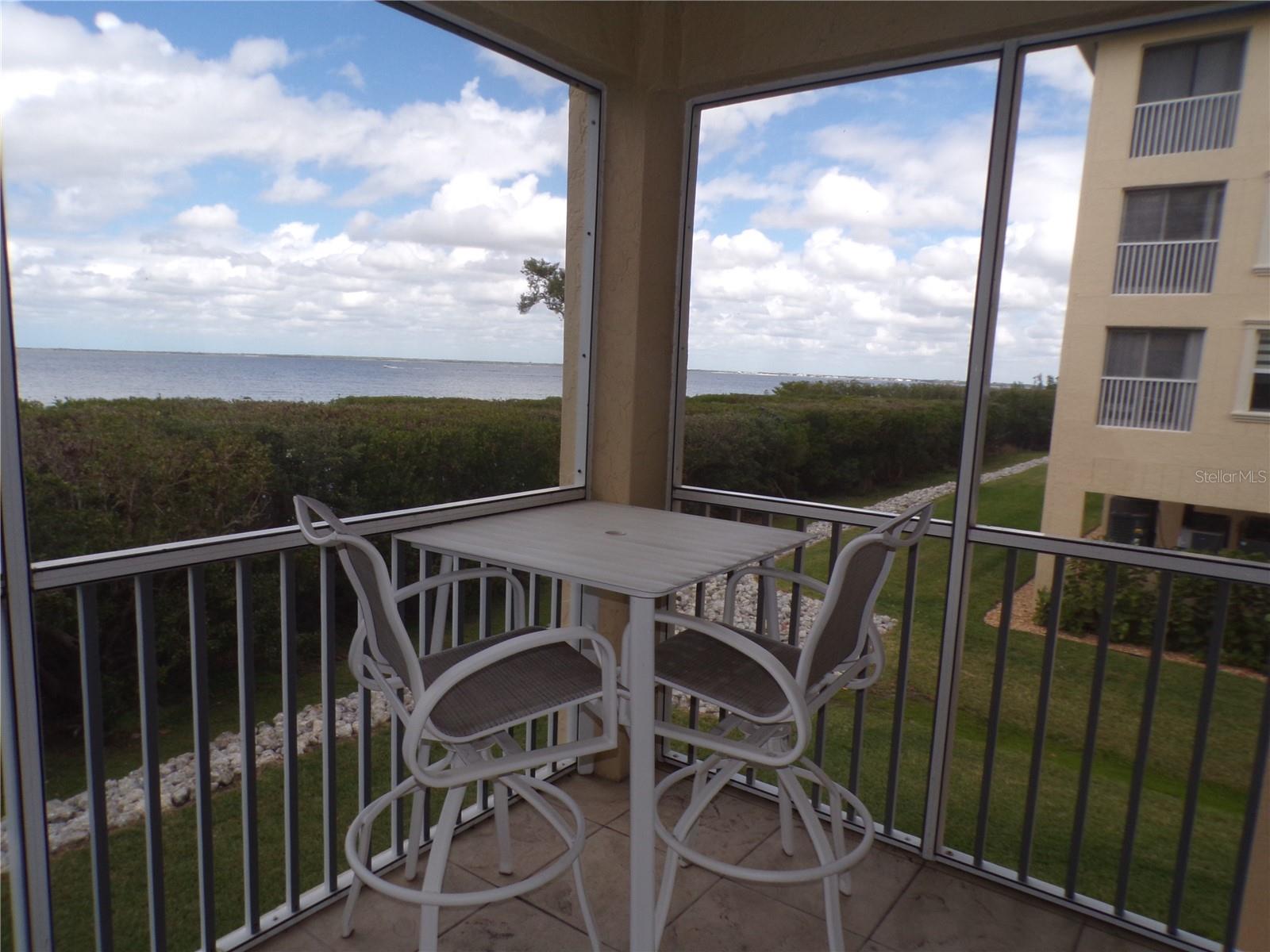 Image 17 of 75 For 101 Marion Court 114