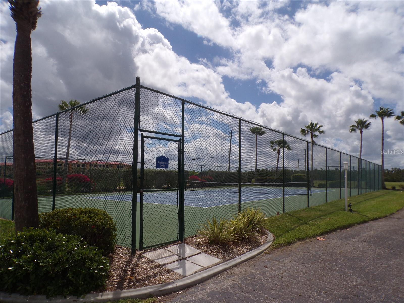 Image 39 of 75 For 101 Marion Court 114