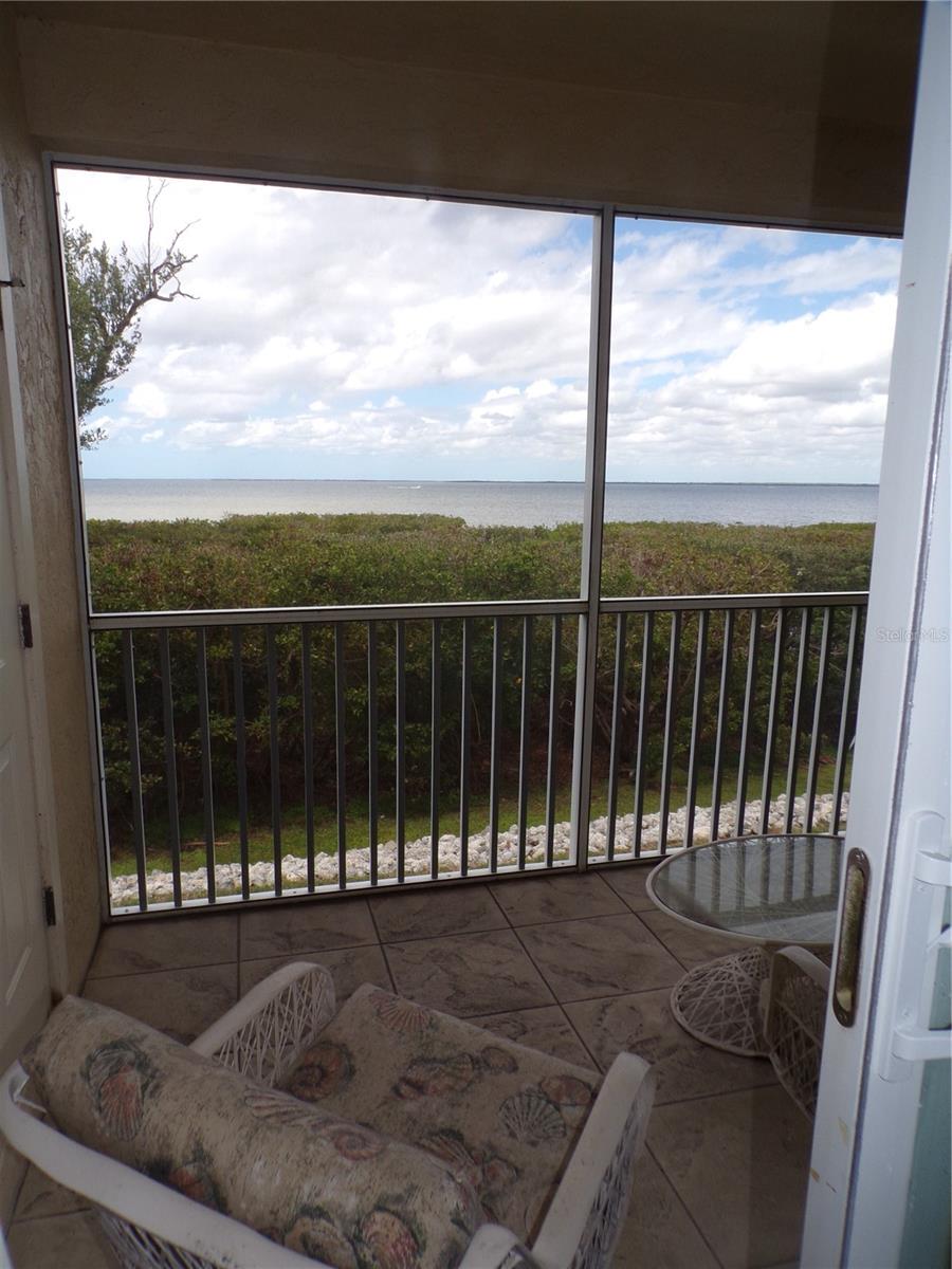 Image 49 of 75 For 101 Marion Court 114