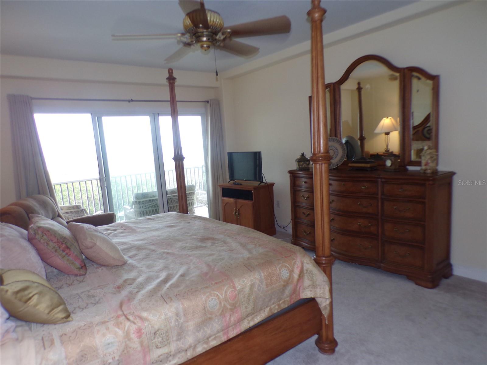 Image 50 of 75 For 101 Marion Court 114