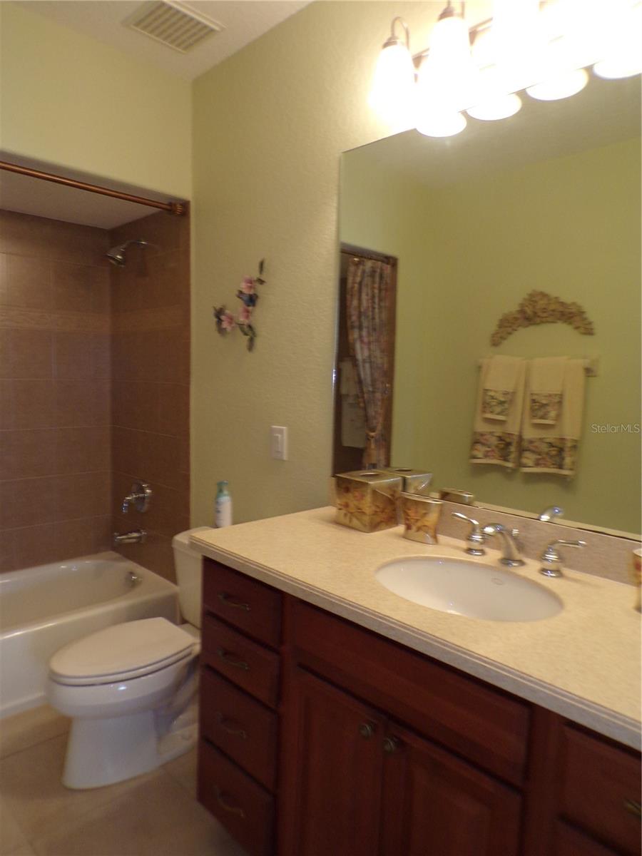 Image 51 of 75 For 101 Marion Court 114