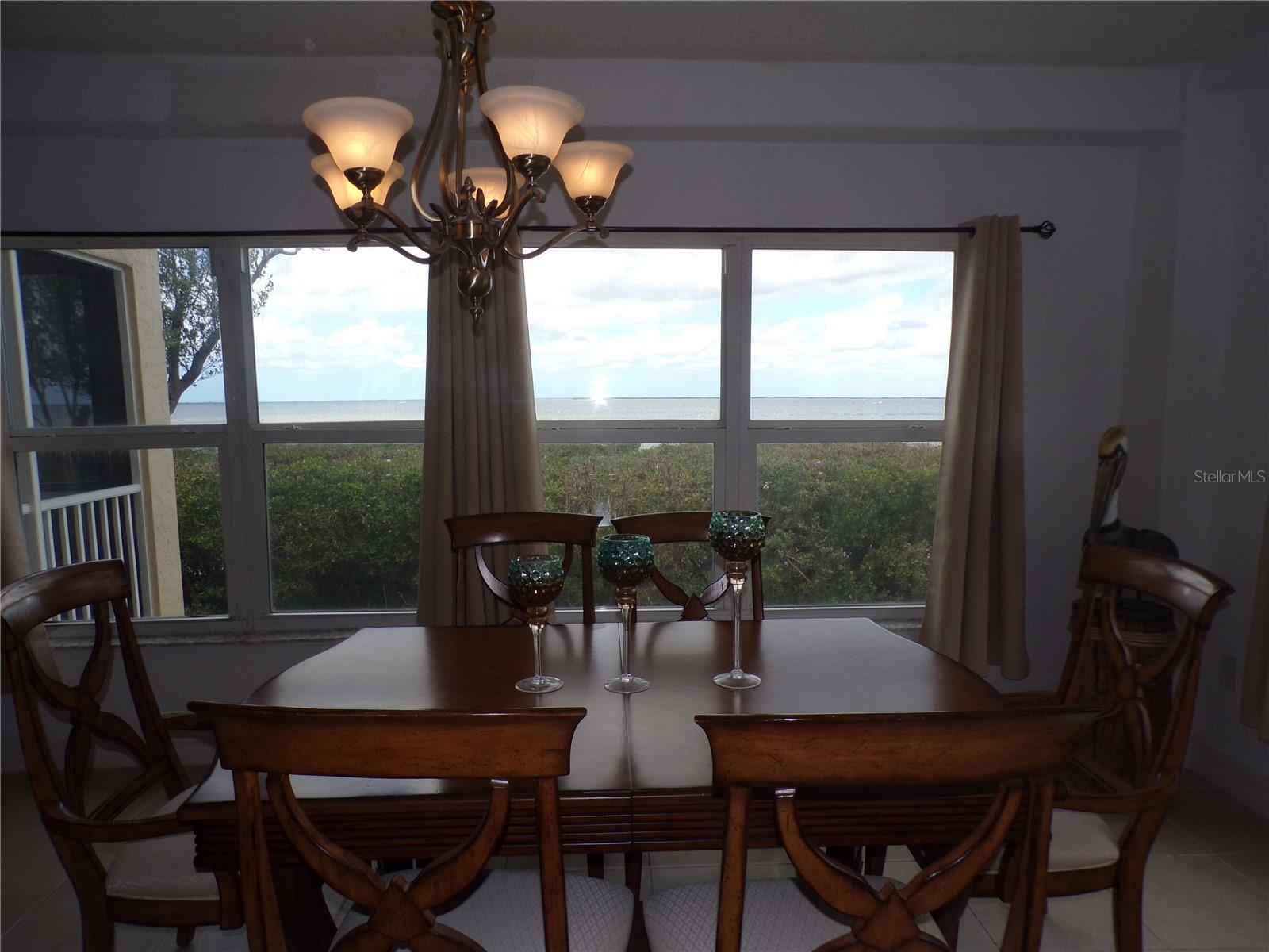 Image 53 of 75 For 101 Marion Court 114