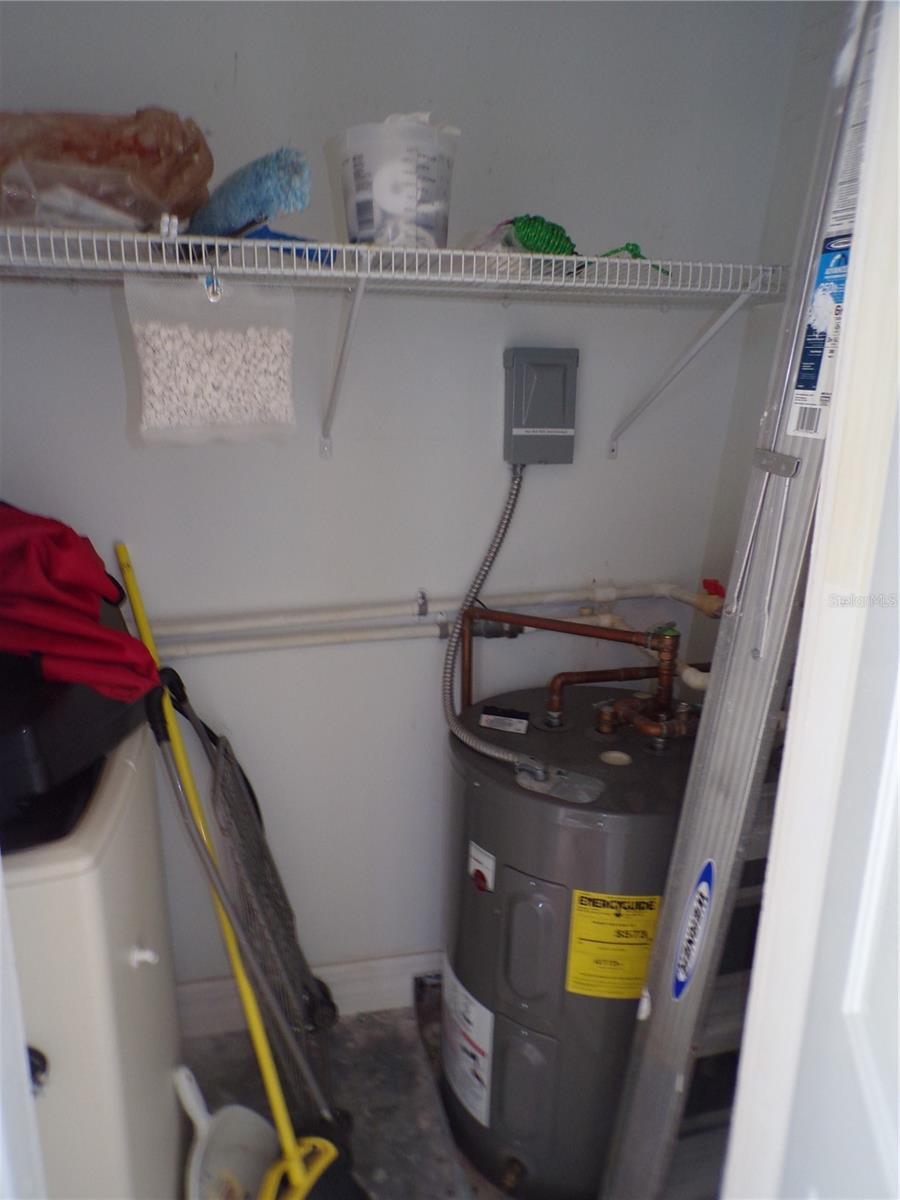 Image 58 of 75 For 101 Marion Court 114