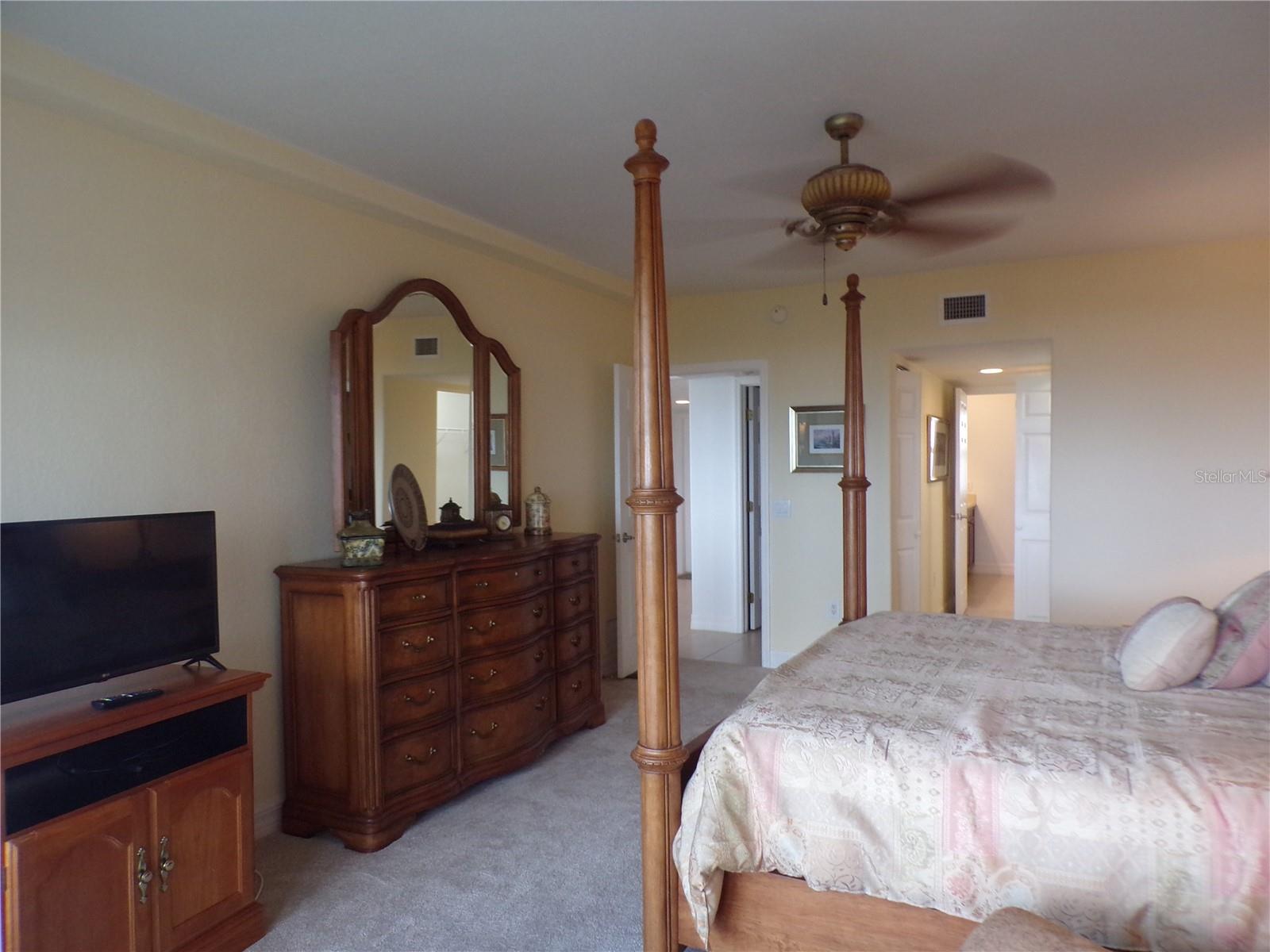 Image 69 of 75 For 101 Marion Court 114