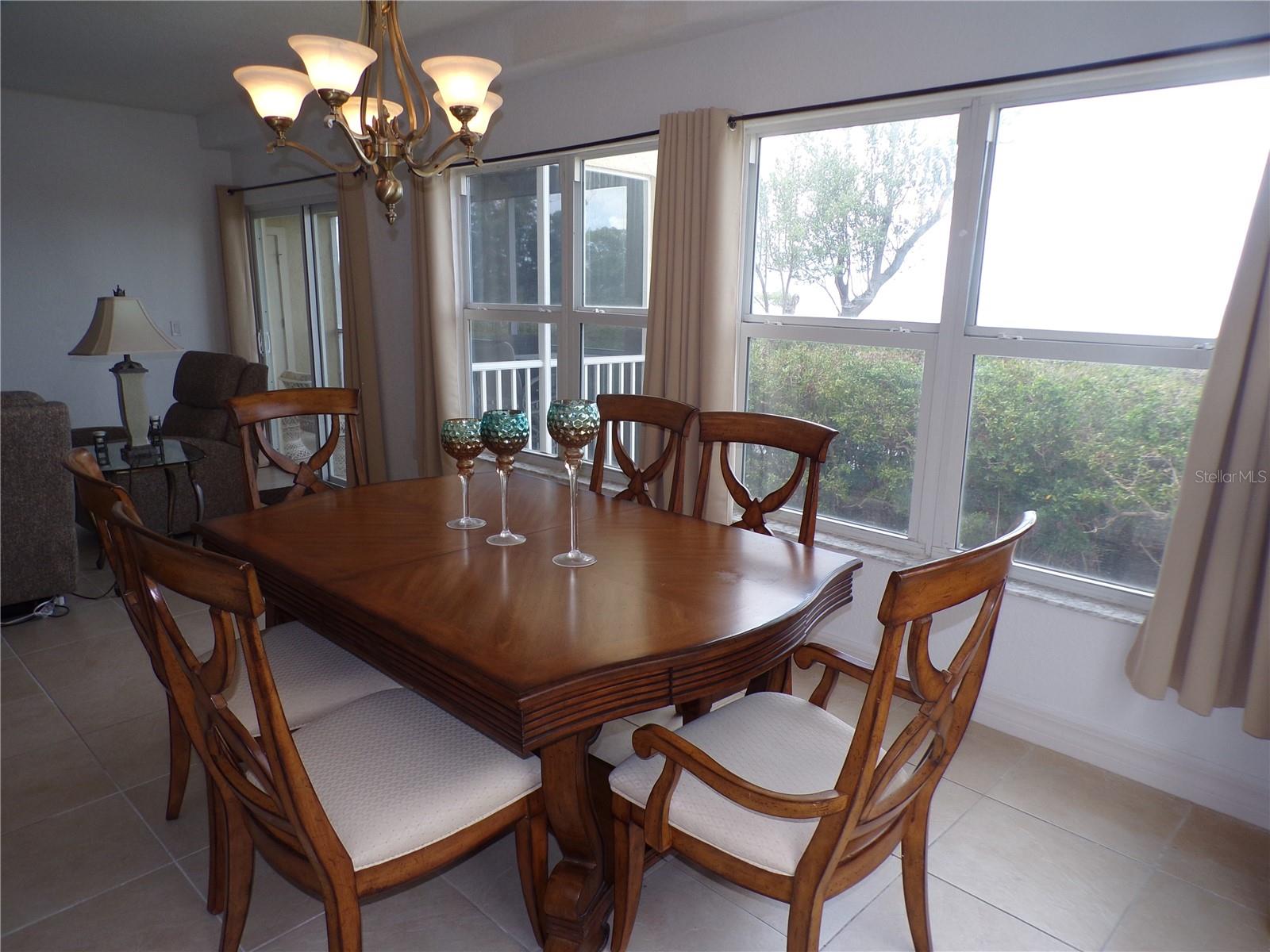 Image 8 of 75 For 101 Marion Court 114