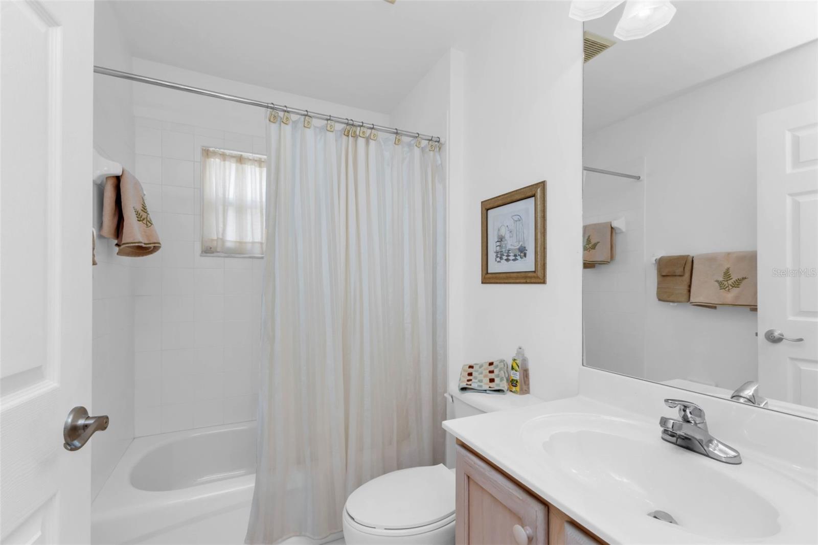 Image 19 of 40 For 1869 Birmingham Boulevard