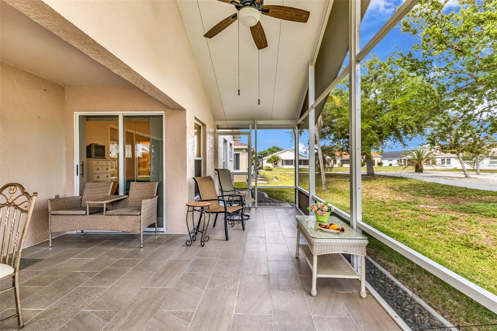 Image 5 of 40 For 1869 Birmingham Boulevard