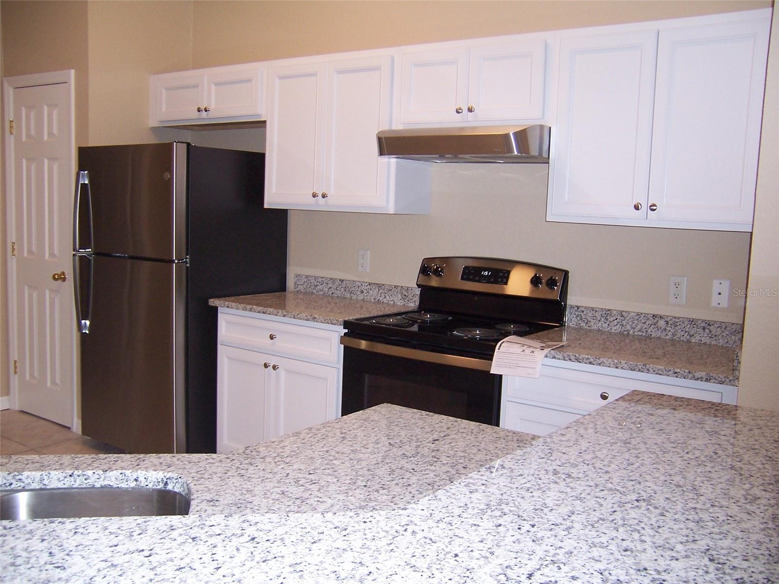 Image 10 of 23 For 2317 Nuremberg Boulevard