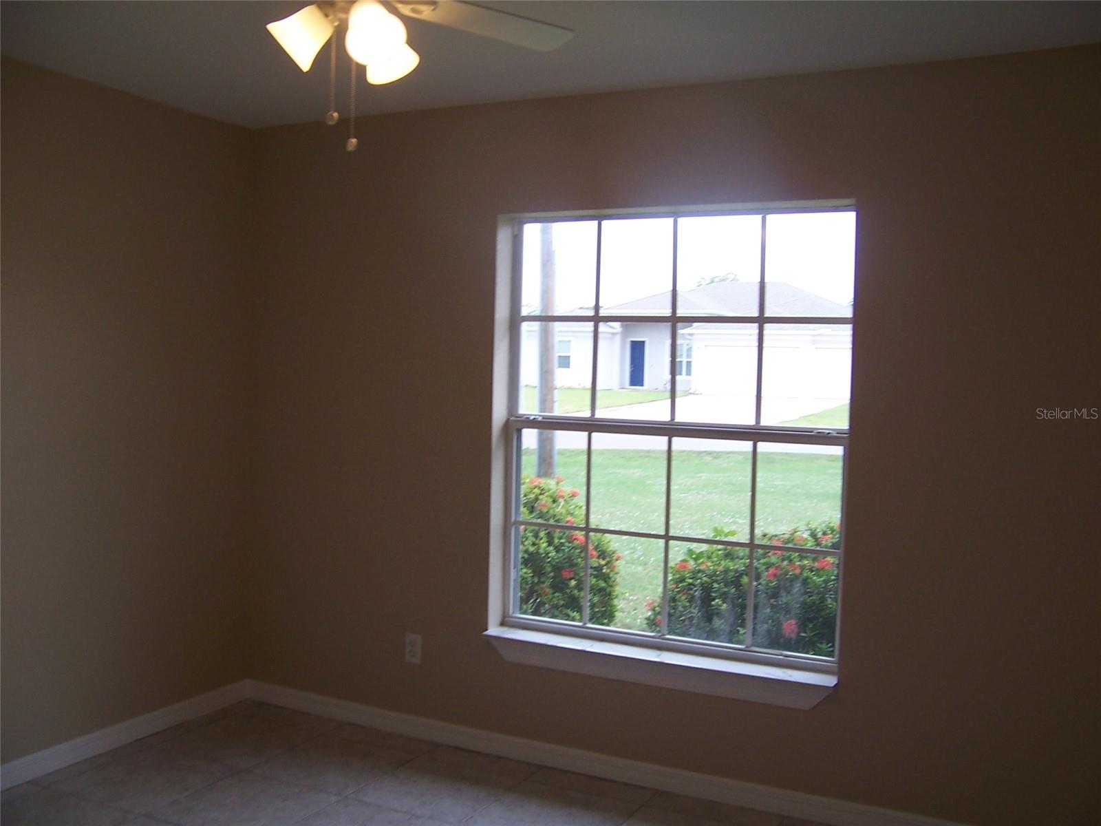 Image 5 of 23 For 2317 Nuremberg Boulevard