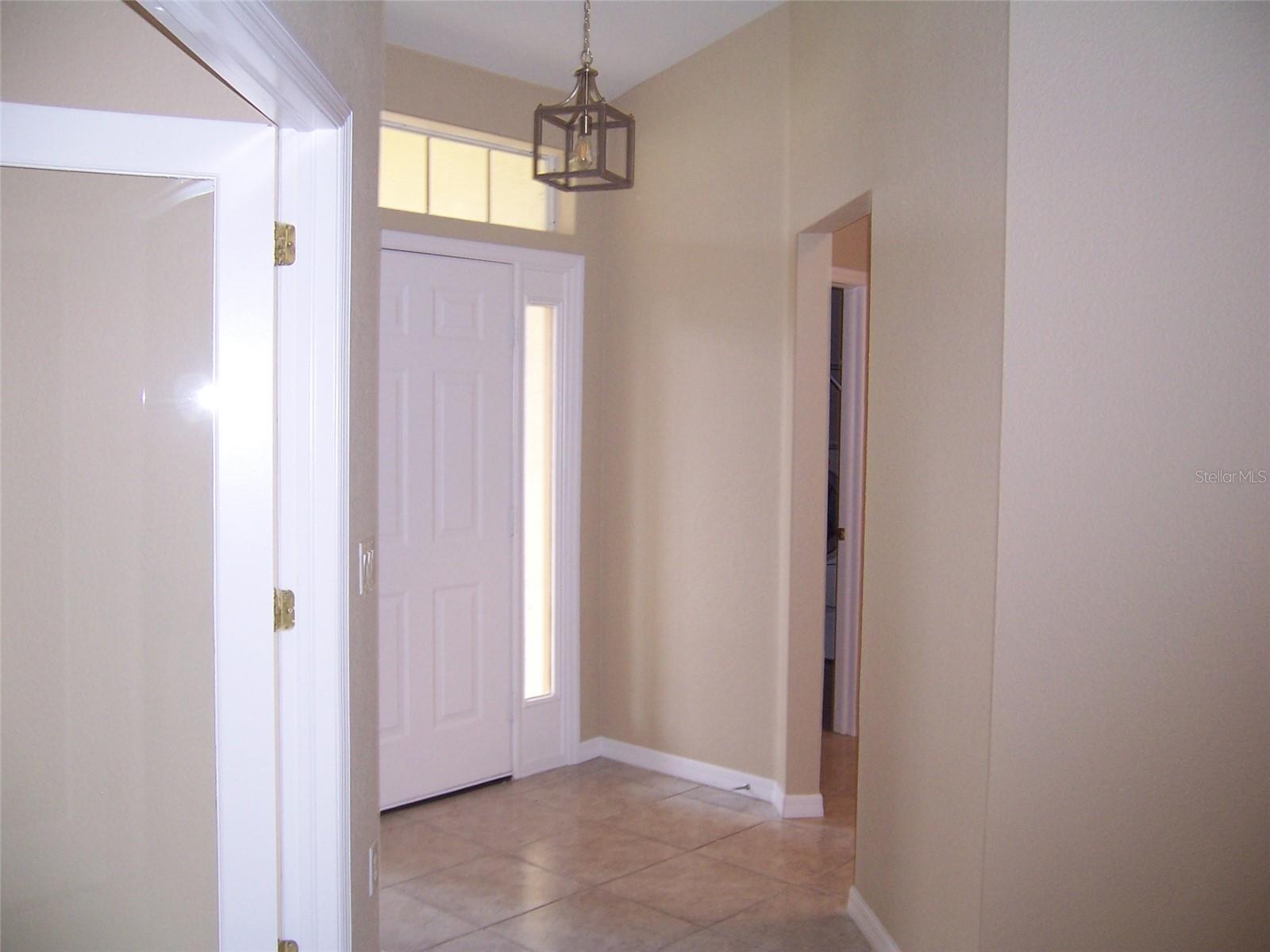 Image 8 of 23 For 2317 Nuremberg Boulevard