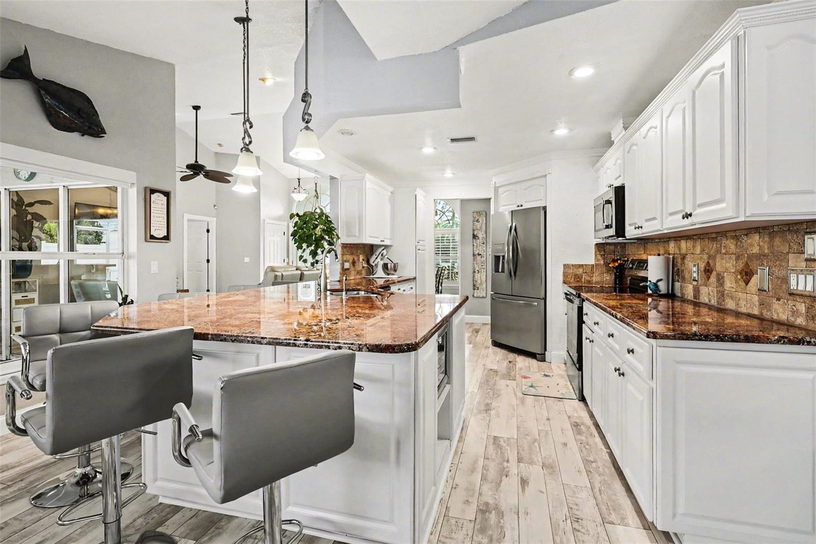 Image 15 of 86 For 23340 Painter Avenue