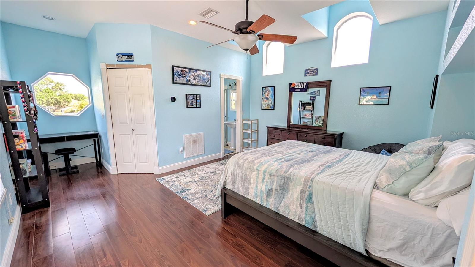 Image 51 of 86 For 23340 Painter Avenue