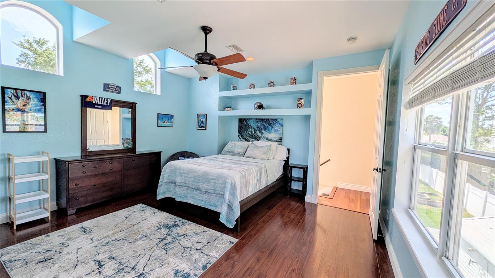 Image 54 of 86 For 23340 Painter Avenue