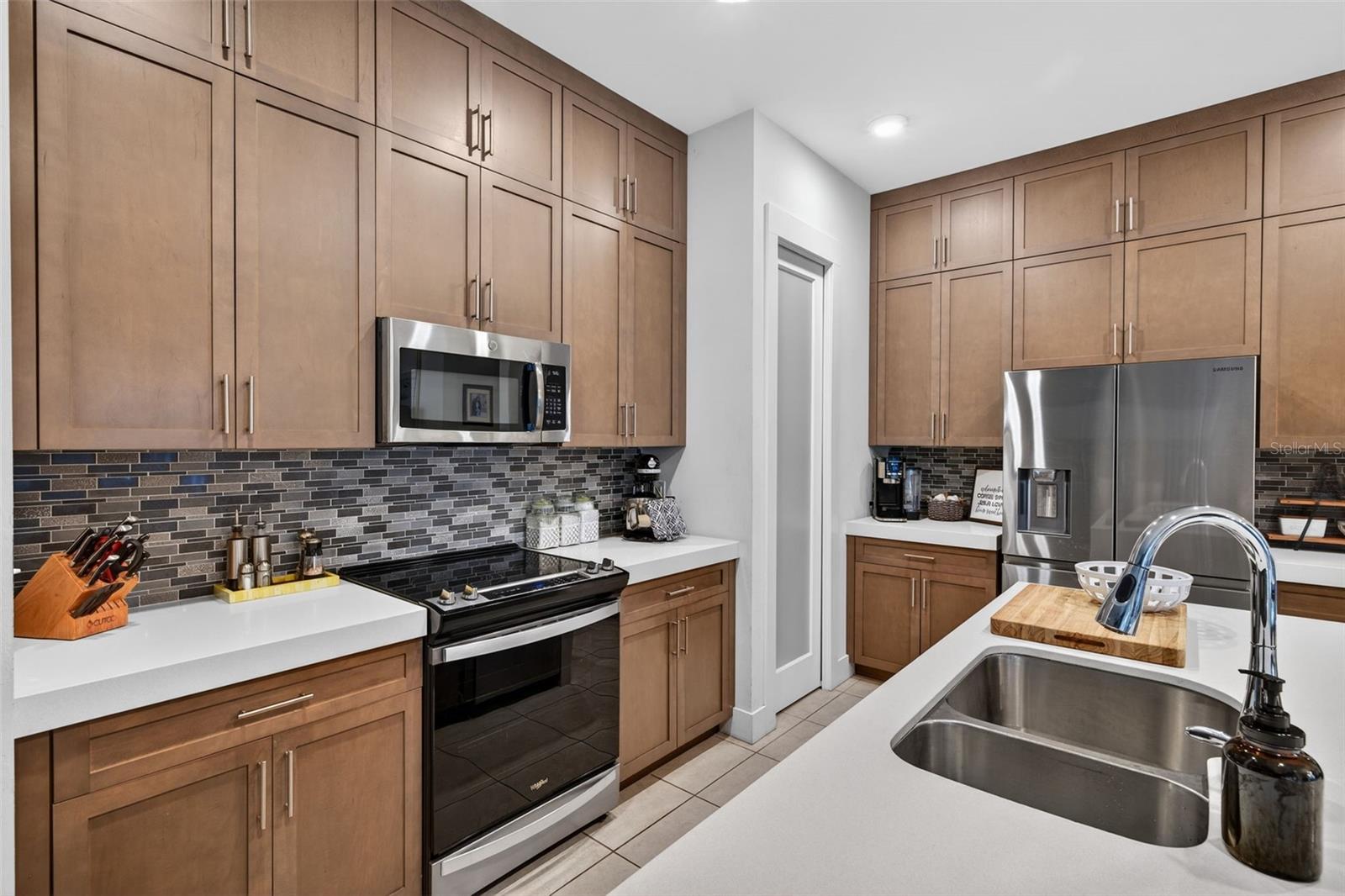 Listing photo id 15 for 12251 Mcgregor Boulevard