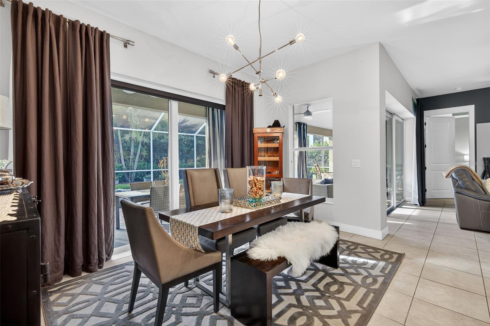 Listing photo id 16 for 12251 Mcgregor Boulevard