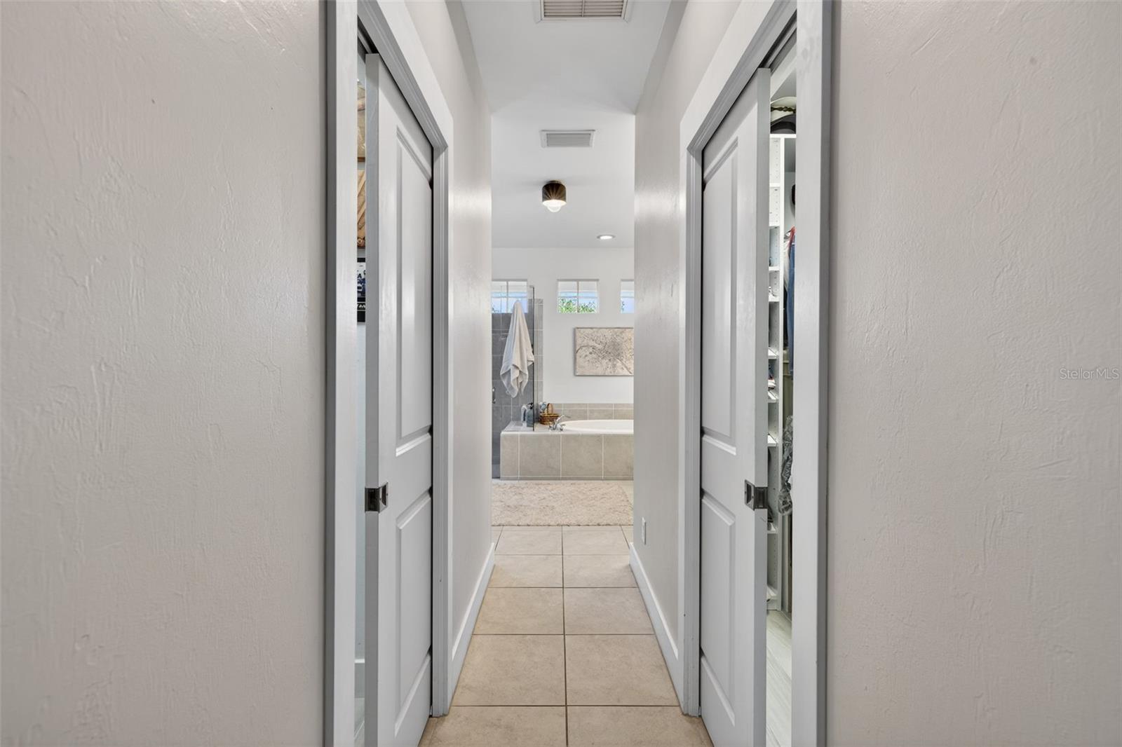 Listing photo id 21 for 12251 Mcgregor Boulevard