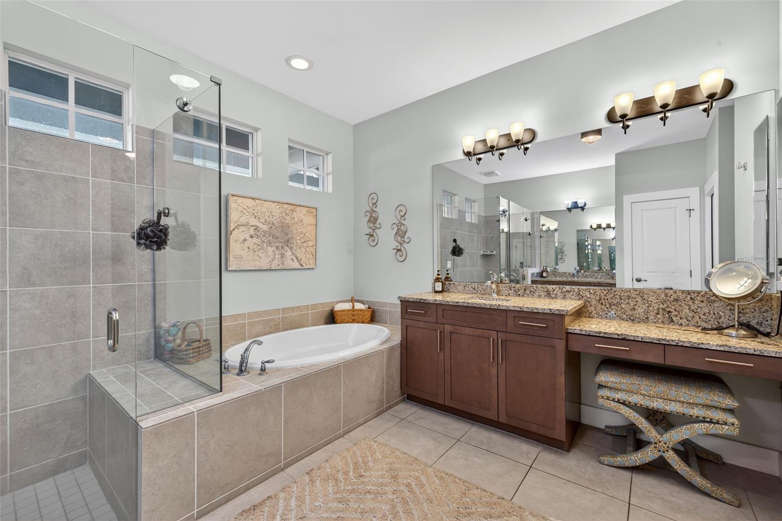 Listing photo id 23 for 12251 Mcgregor Boulevard