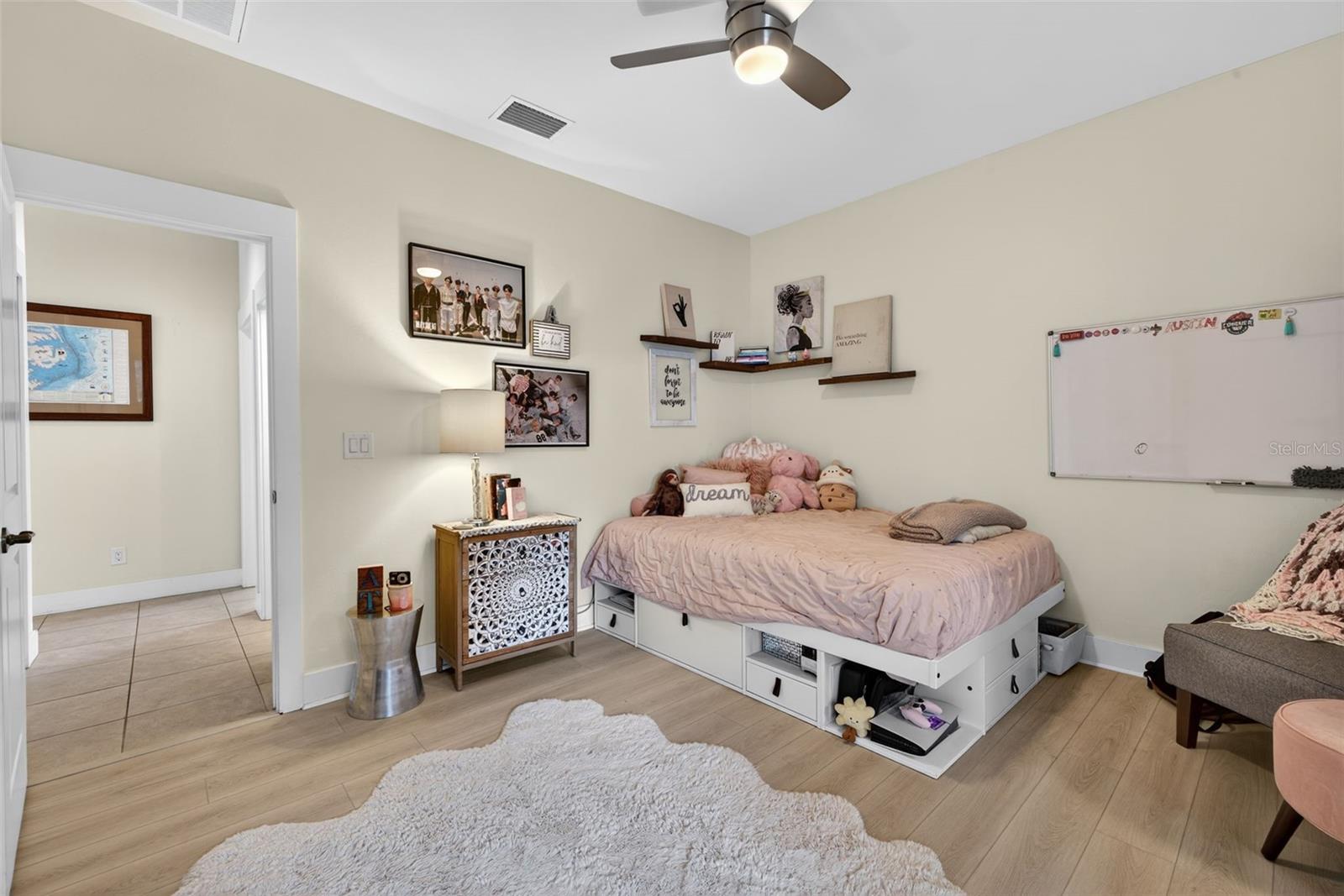 Listing photo id 29 for 12251 Mcgregor Boulevard