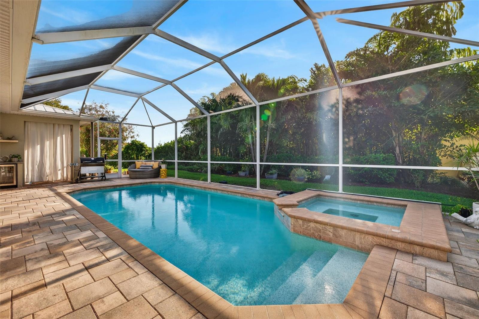 Listing photo id 39 for 12251 Mcgregor Boulevard