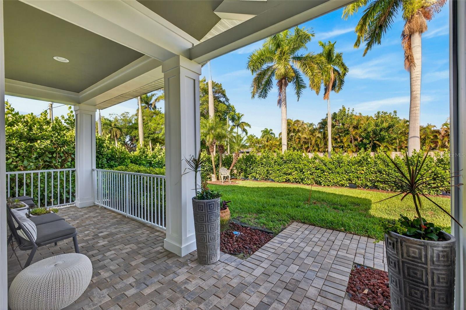 Listing photo id 6 for 12251 Mcgregor Boulevard