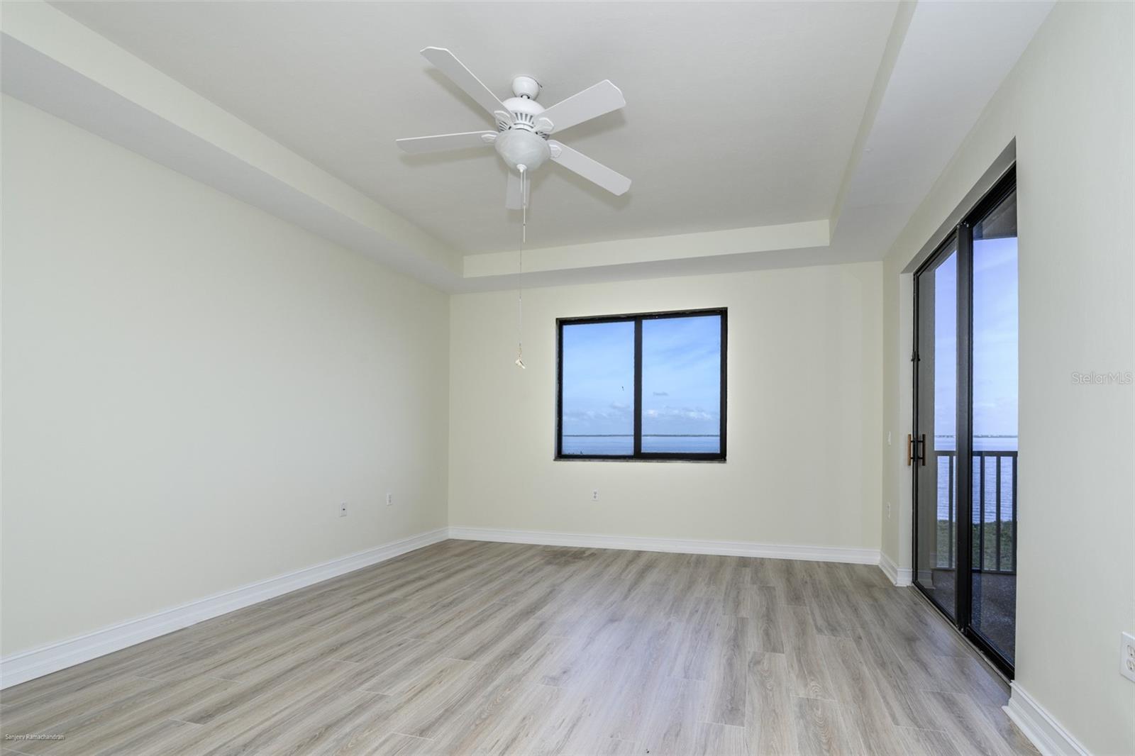 Image 22 of 56 For 89 Vivante Boulevard 402