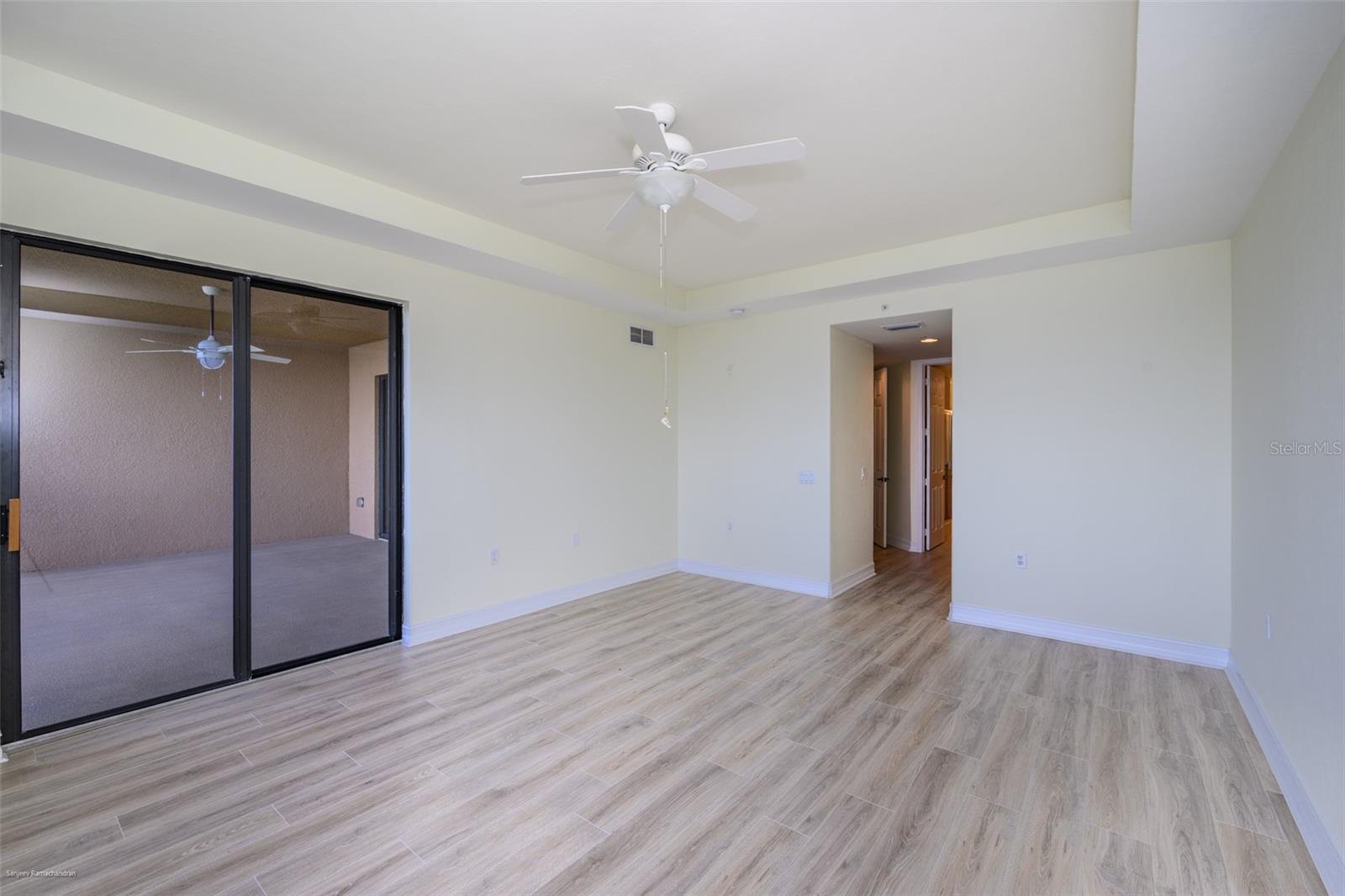 Image 27 of 56 For 89 Vivante Boulevard 402