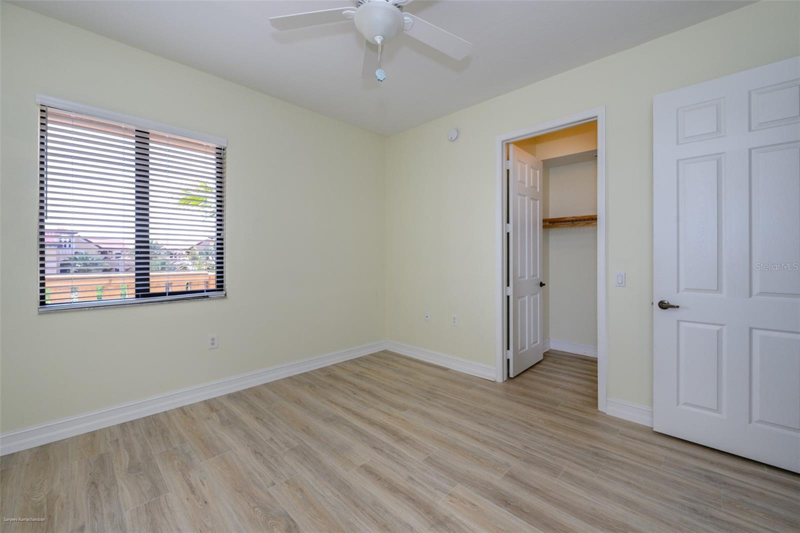 Image 37 of 56 For 89 Vivante Boulevard 402