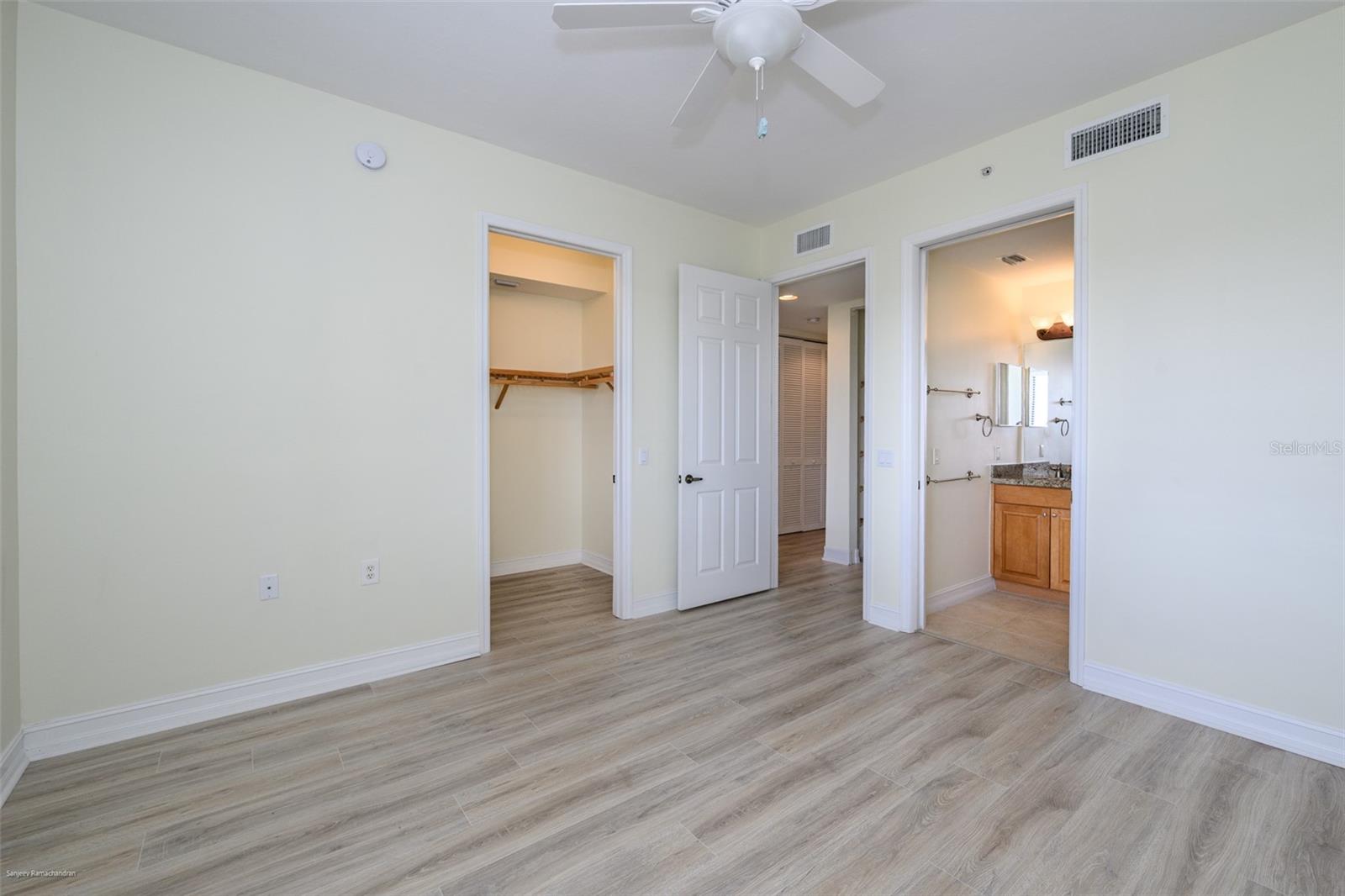 Image 38 of 56 For 89 Vivante Boulevard 402