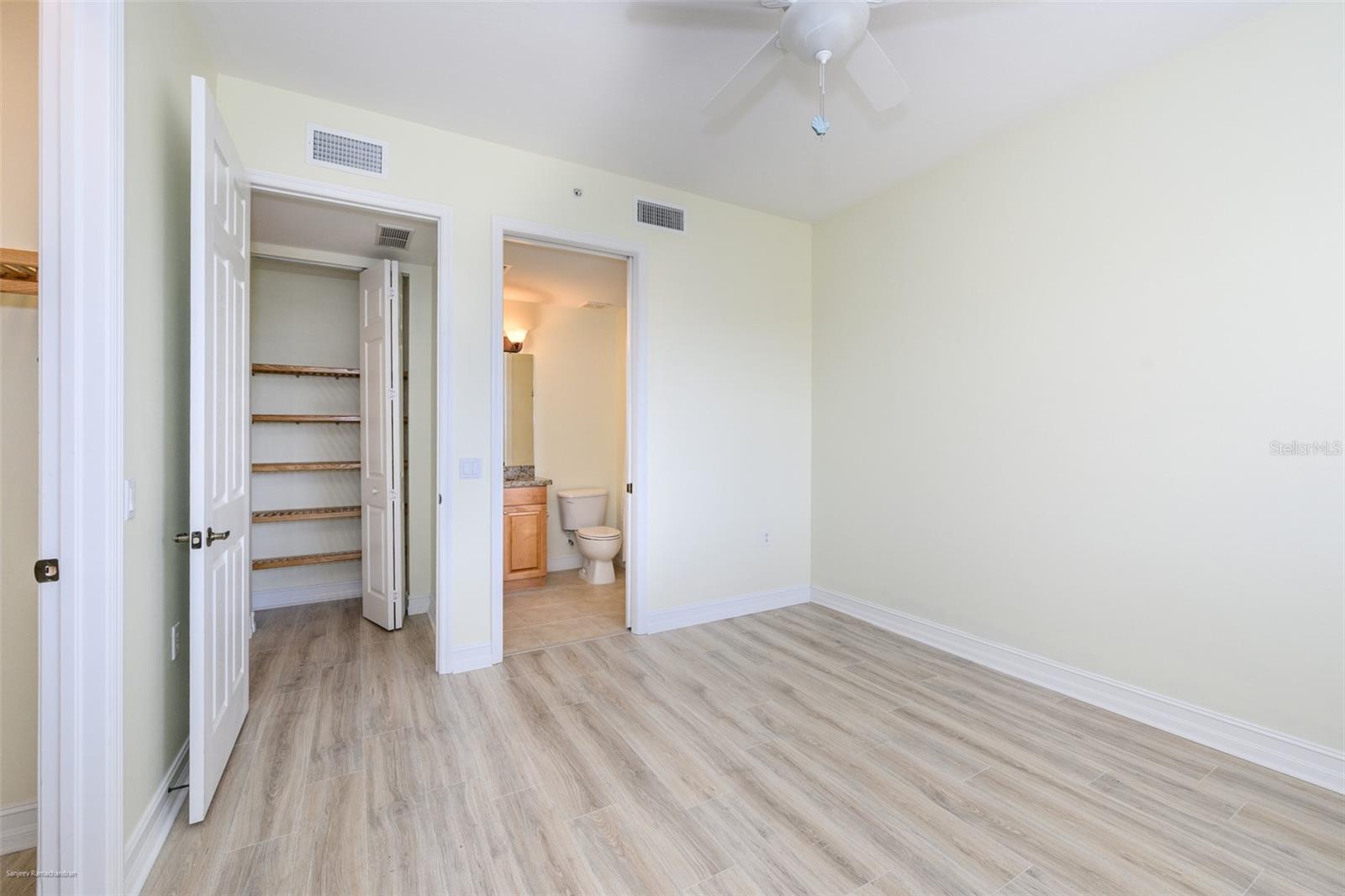 Image 39 of 56 For 89 Vivante Boulevard 402