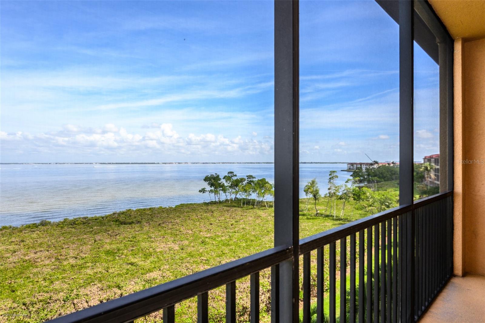 Image 50 of 56 For 89 Vivante Boulevard 402