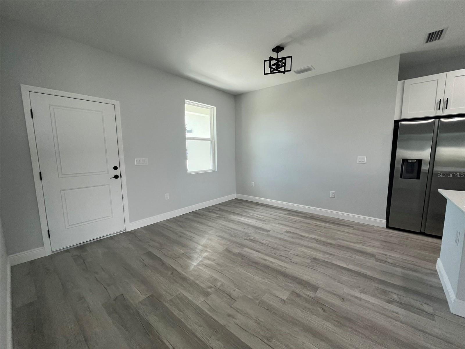 Image 2 of 16 For 5296 Gillot Boulevard