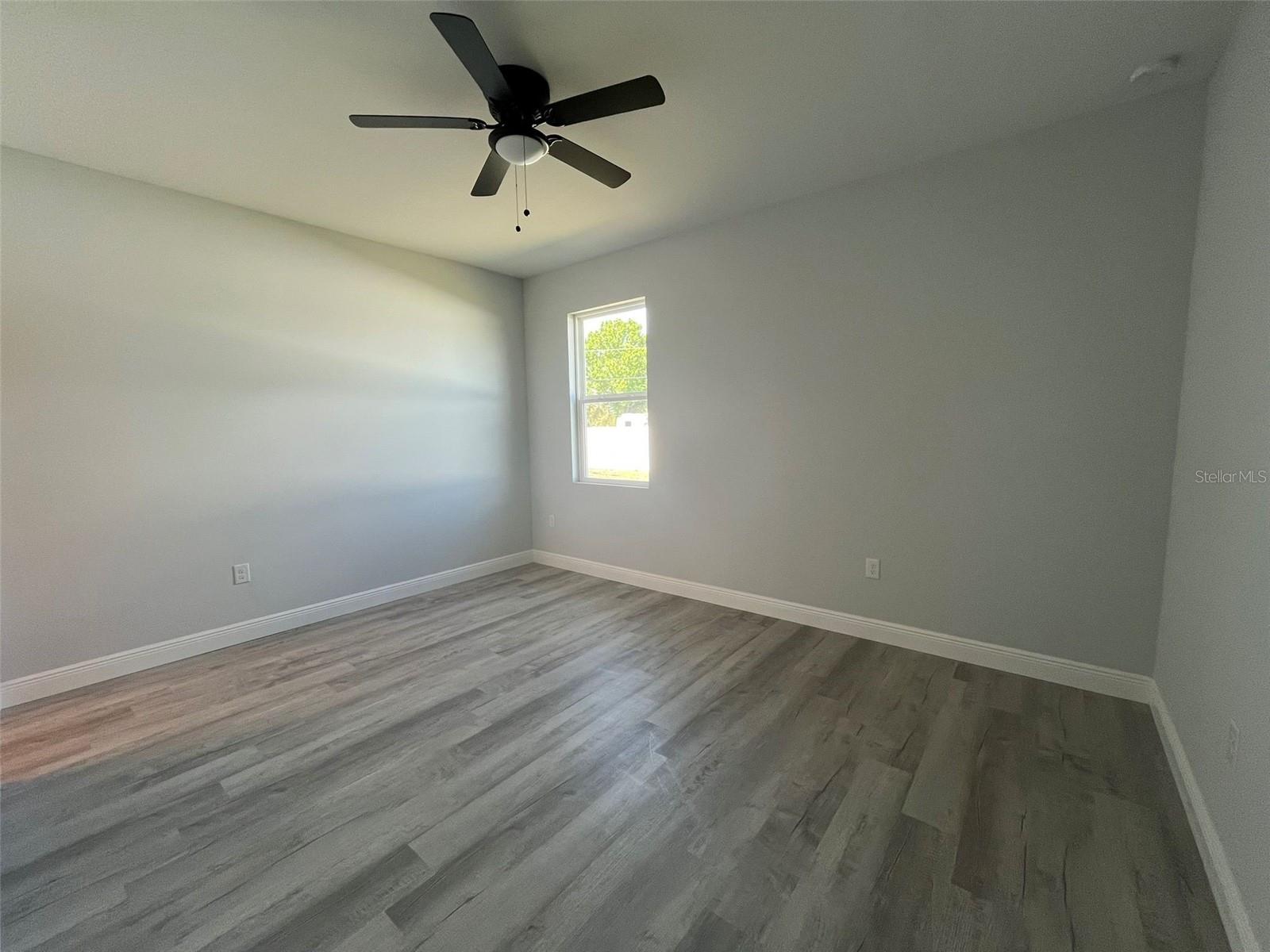 Image 8 of 16 For 5296 Gillot Boulevard