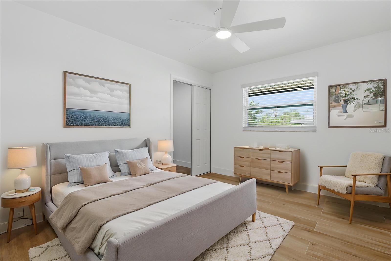 Image 16 of 18 For 4460 Oakley Street