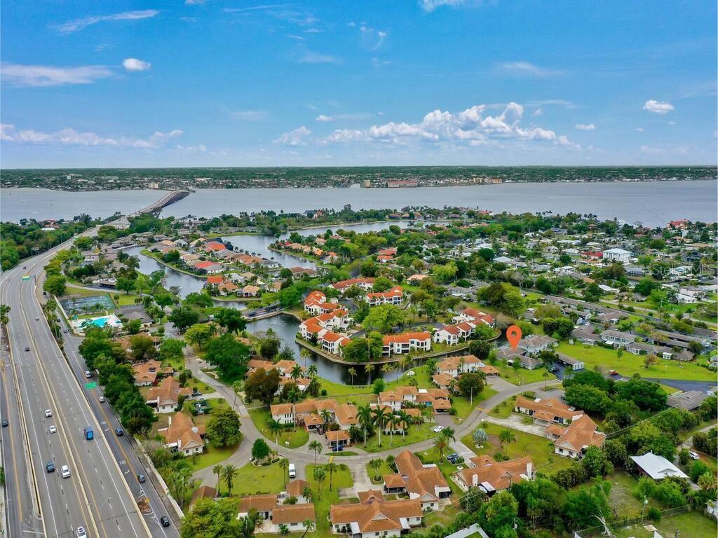 Image 2 of 42 For 4263 Island Circle D