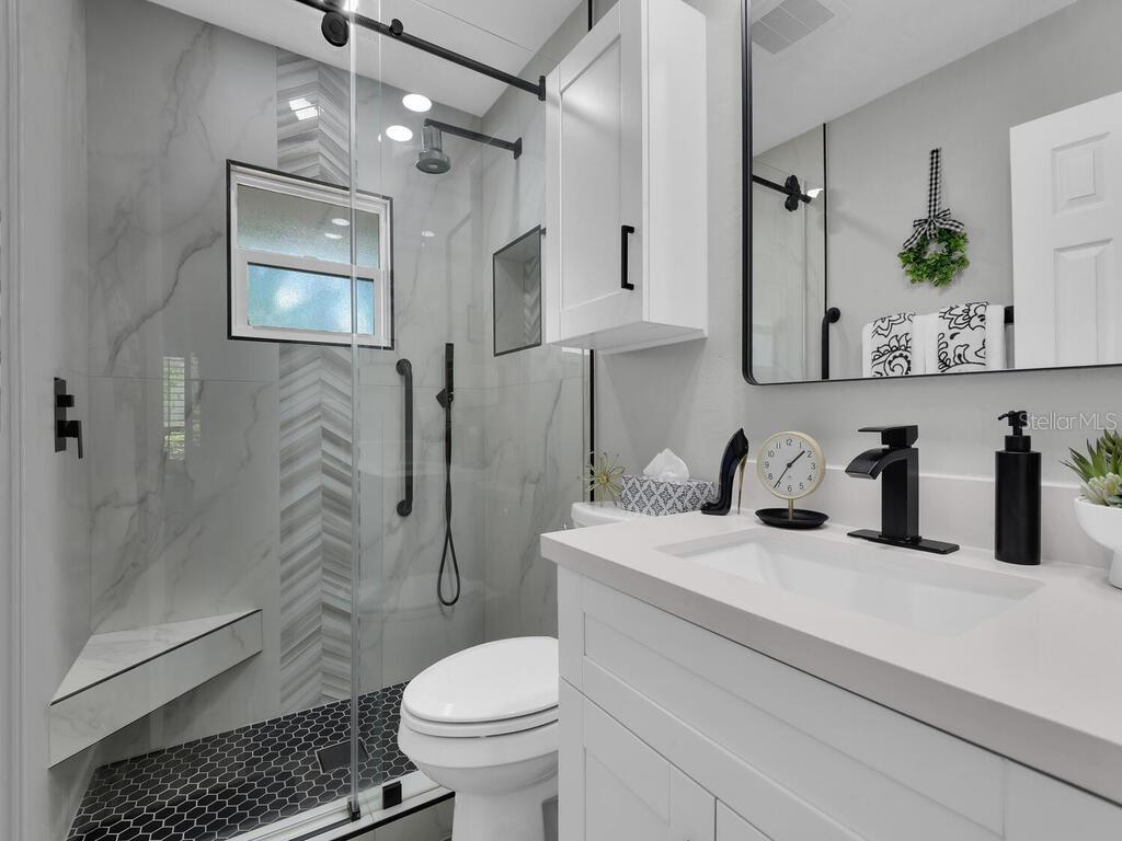 Image 22 of 42 For 4263 Island Circle D