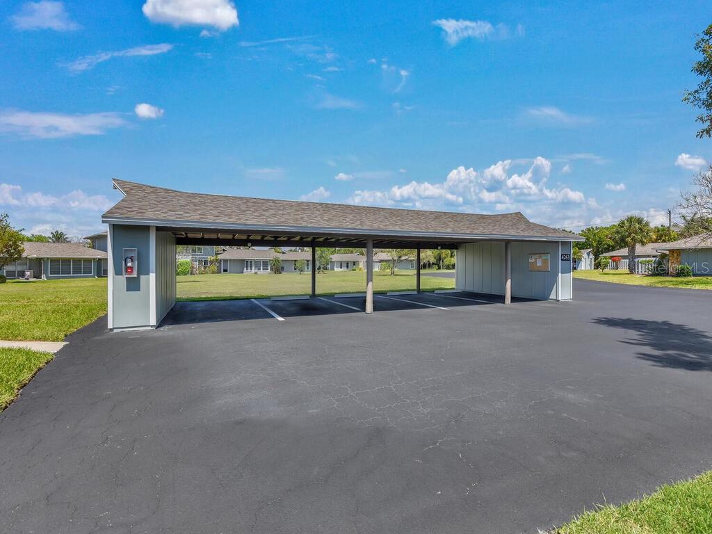 Image 36 of 42 For 4263 Island Circle D