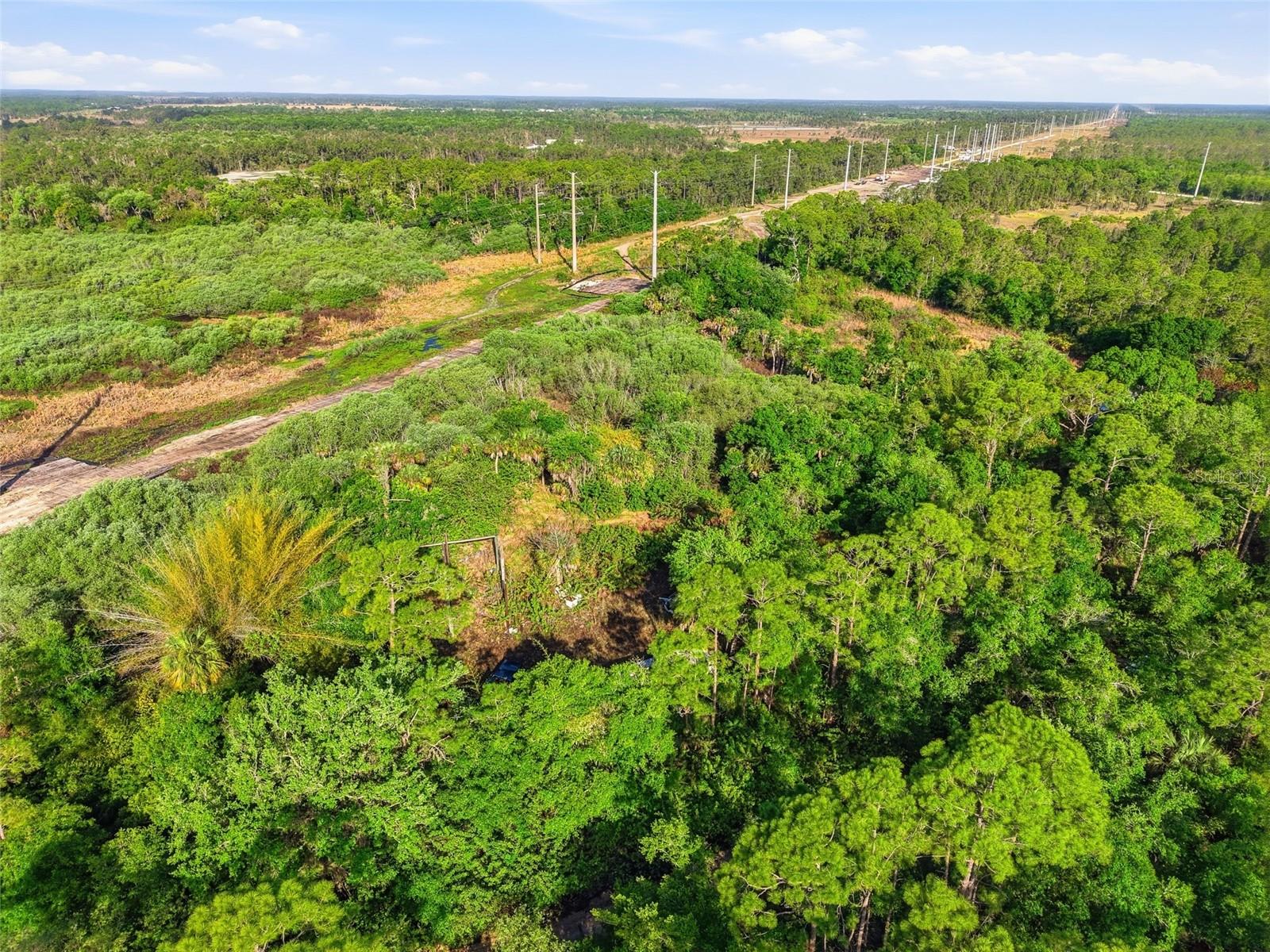 Image 6 of 22 For 22811 Williams Drive