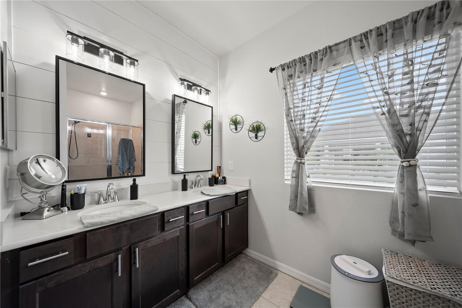 Image 17 of 38 For 3306 21st Terrace